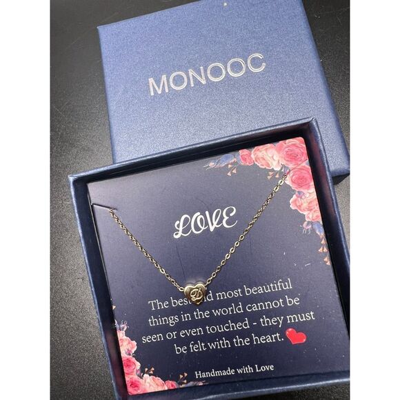 Heart Monogram Necklace - Picture 4 of 5